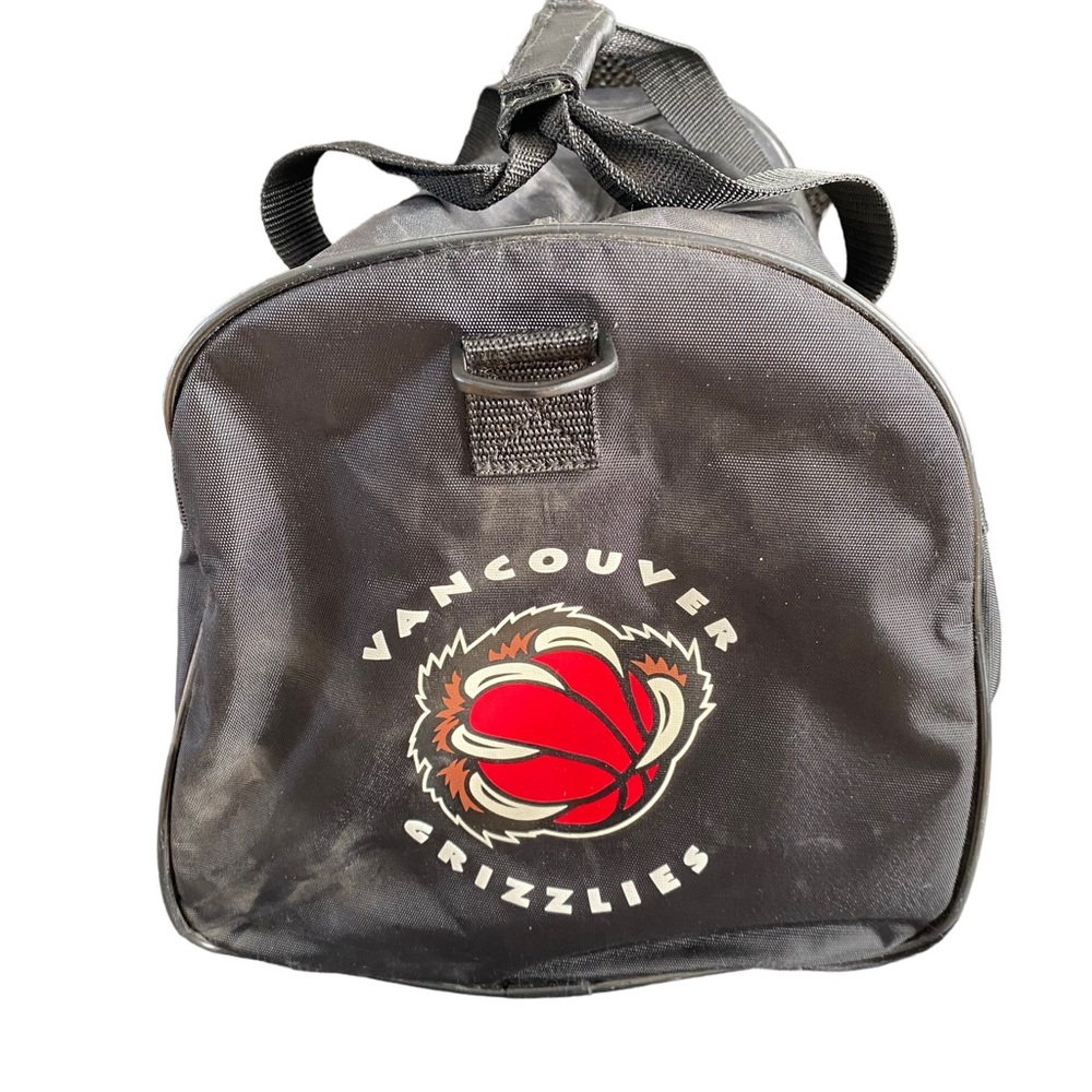 Champion Vintage Vancouver Grizzlies Duffle Bag NBA Basketball Travel 90s Black